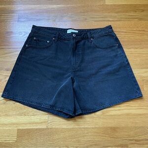 Abercrombie & Fitch Charcoal Gray Curve Love High Rise Loose Jean Shorts